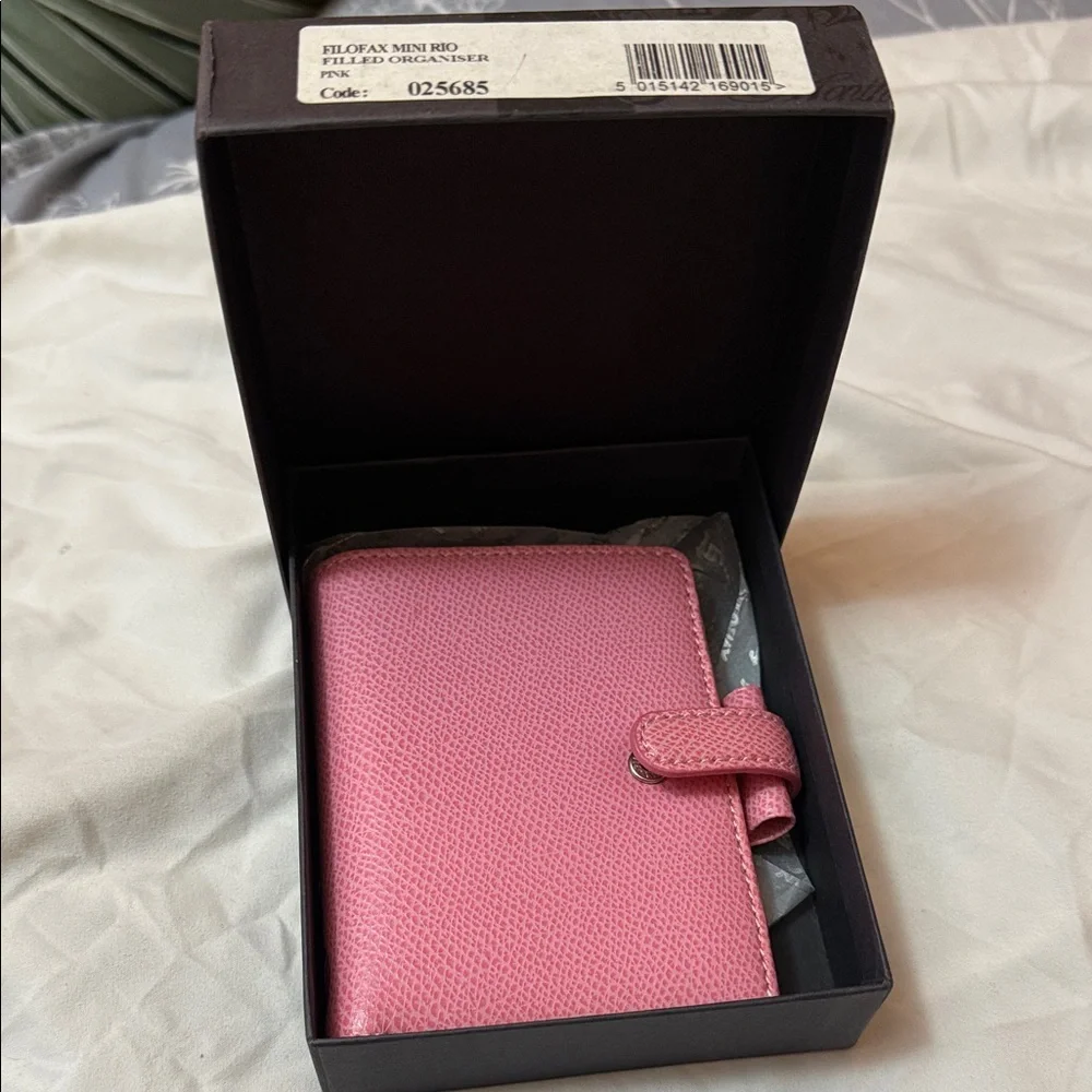 Pink Leather Wallet - Picture 1 of 4